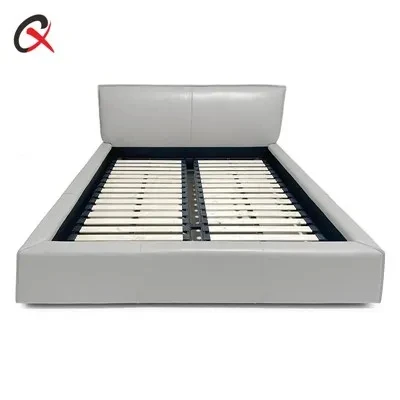 یک تخت اندازه پادشاه